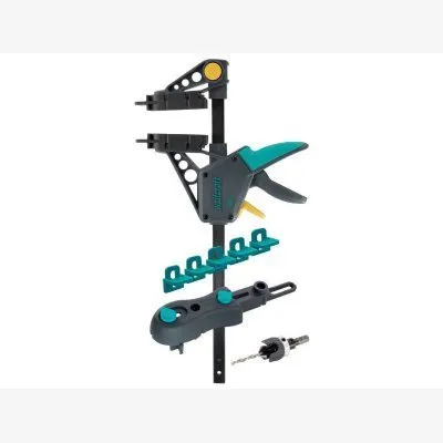 Kit de pose de terrasse bois, outils de montage, serre-joints, accessoires de fixation, perceuse.
