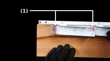 Si le mécanisme comporte des portes-lames en trop