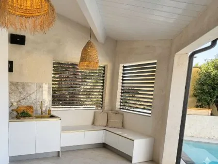 Volets à lames orientables