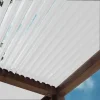 Vue de dessous : mécanisme SUNDIY et lames aluminium RAL 9010 installés