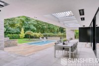 Vignette de l'article : Toiture à persiennes triple quadro, Hoving Bouw, Eindhoven, Pays-Bas